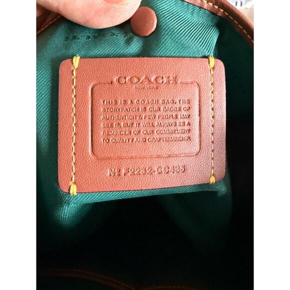 Coach Pebbled Leather Hobo Shoulder Bag Green 12x10x5 - Picture 6 of 9